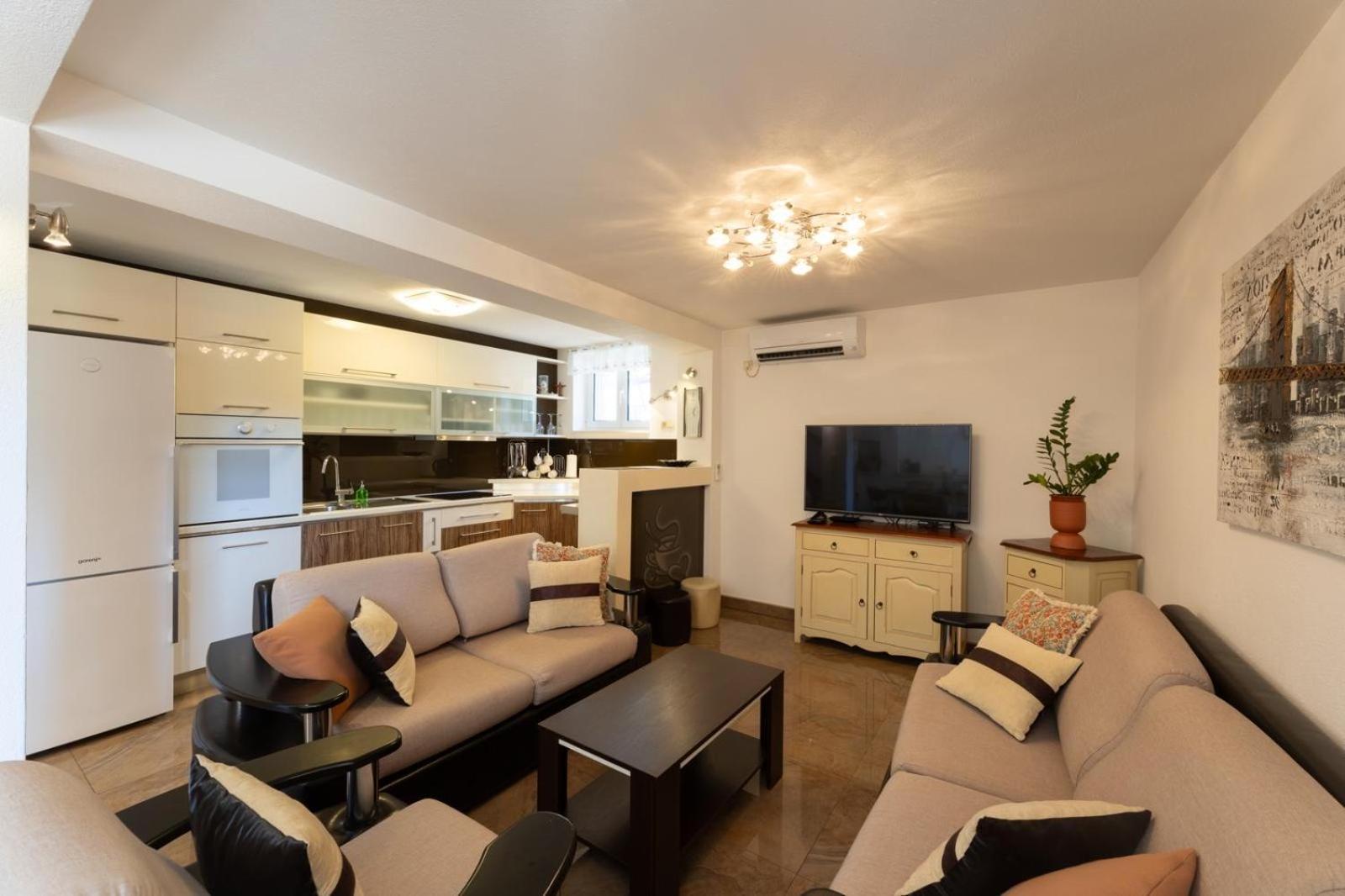Apartments Belmat Τρογκίρ Εξωτερικό φωτογραφία