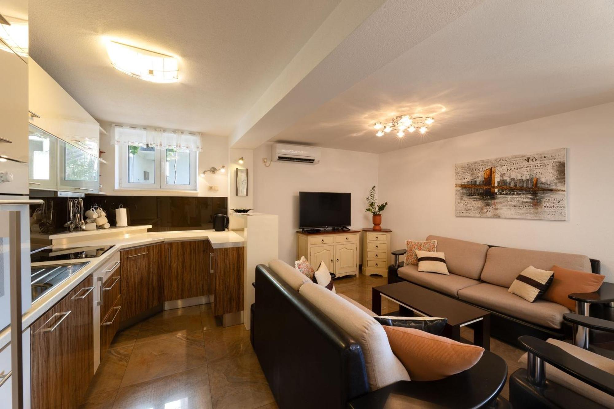 Apartments Belmat Τρογκίρ Εξωτερικό φωτογραφία